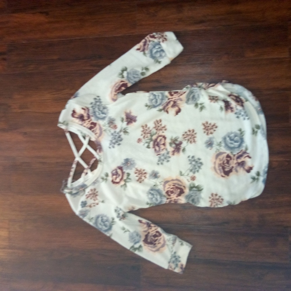 Floral top